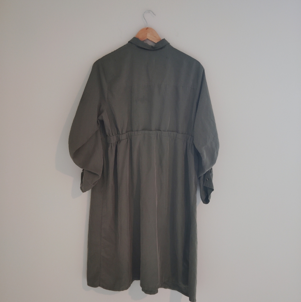 Isabel Maternity Long Sleeve Dress (Host Pick 🎉) - Picture 6 of 9